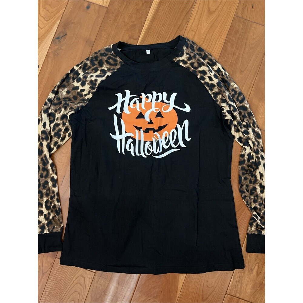 Happy Halloween  Long Sleeve T Shirt With Leopard Print Sleeves Size Large